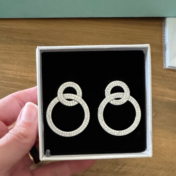 Bridal Subscription Box - Picture 6 of 9